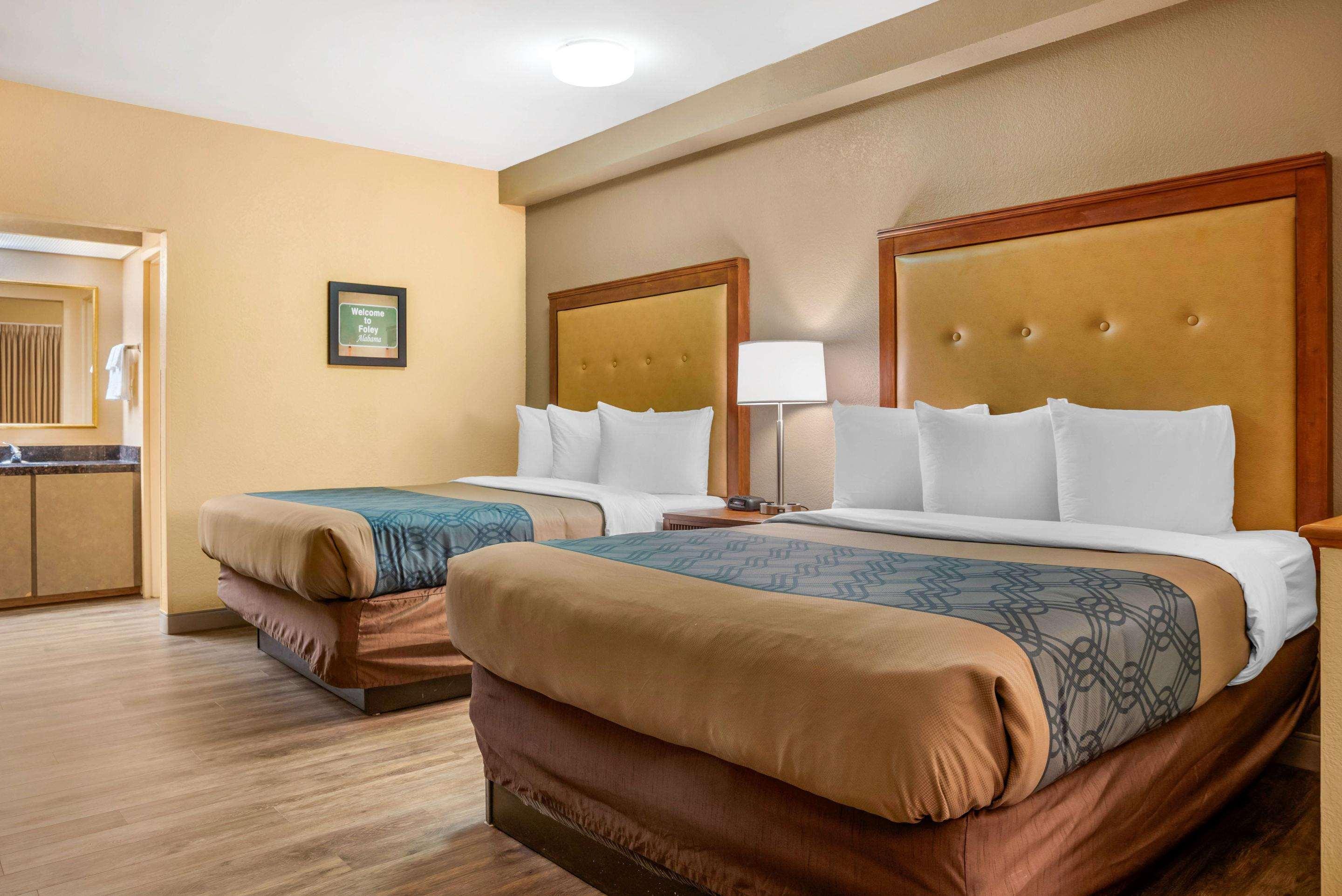 Econo Lodge Inn & Suites Foley-North Gulf Shores Ngoại thất bức ảnh