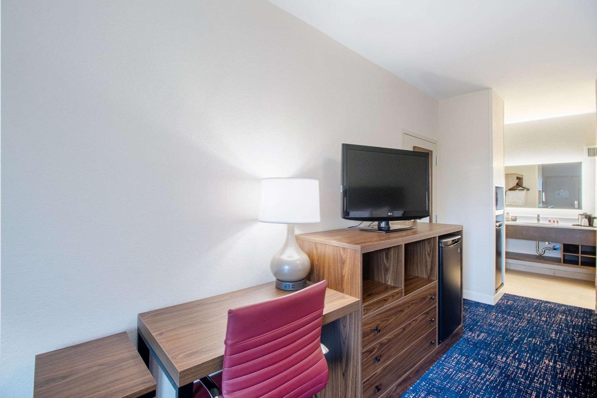 Econo Lodge Inn & Suites Foley-North Gulf Shores Ngoại thất bức ảnh