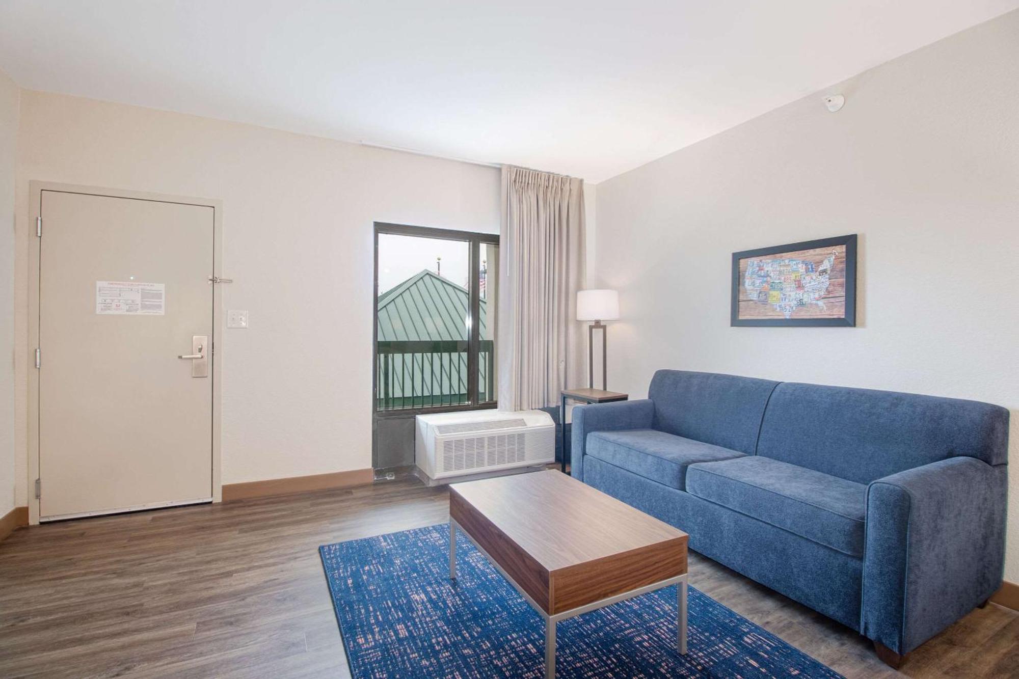 Econo Lodge Inn & Suites Foley-North Gulf Shores Ngoại thất bức ảnh